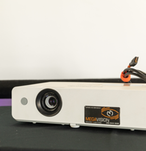 #18 - Projector Package 6ft Screen - Image 3